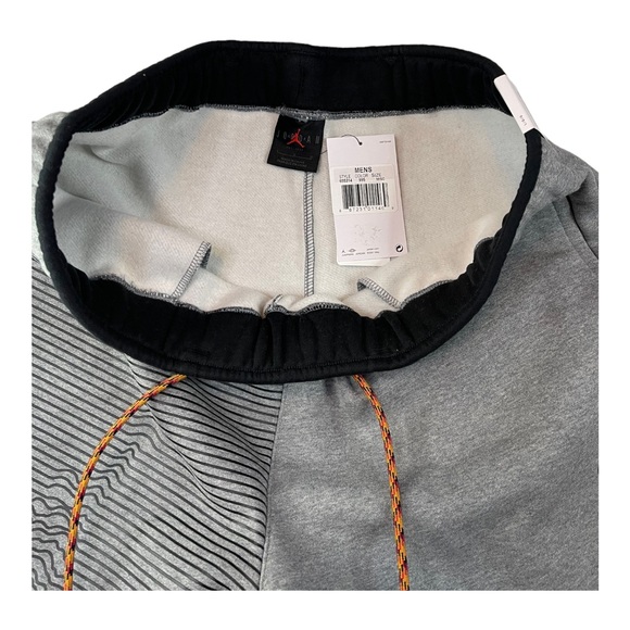 Jordan Athletic Shorts (NWT) - Size: Large - Picture 6 of 8